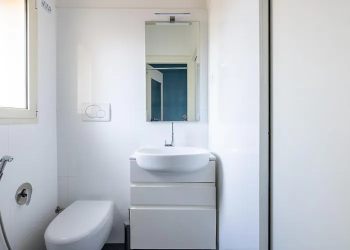 Elegant With Two Bedrooms Appartement